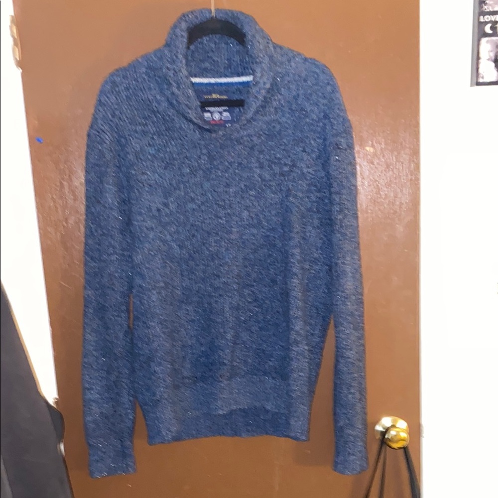 💋 American Eagle Mottled Blue Wool Blend Sweater